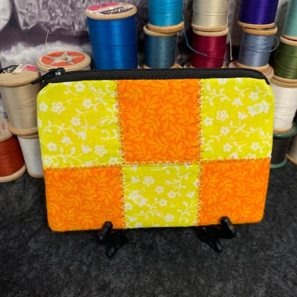 Quilted Wallet/Coin Pouch - Picture 3 of 8